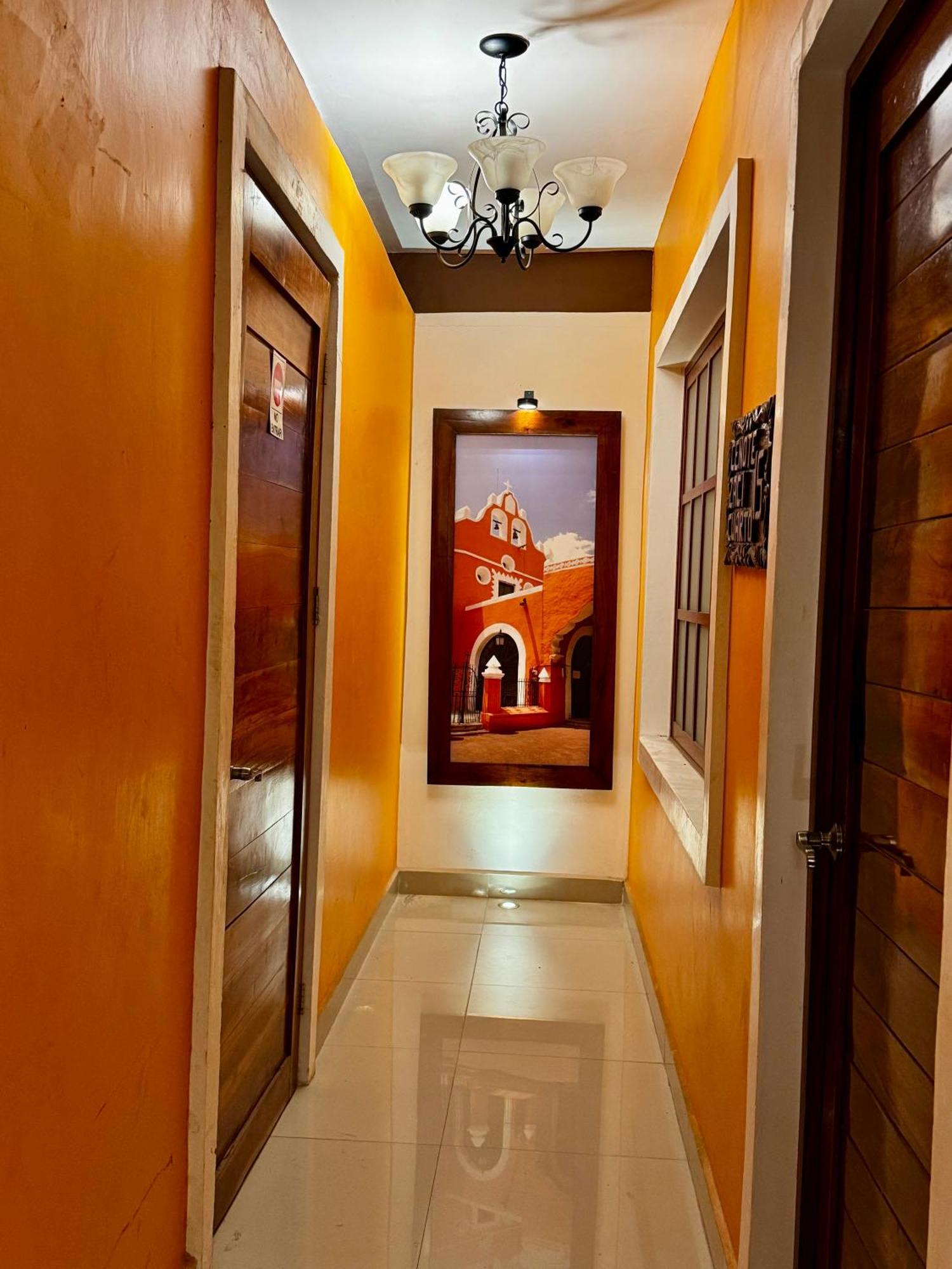 El Zaguan Colonial By Guruhotel Вальядолід Екстер'єр фото